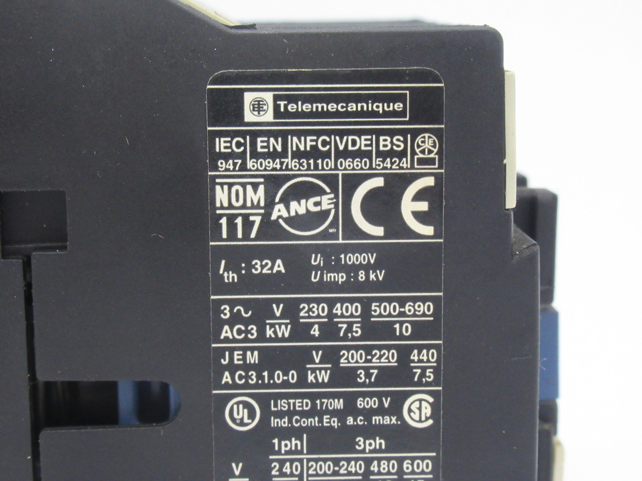 Telemecanique LP1-D1810BD Contactor 24VDC 32A 3-Pole 1NO USED