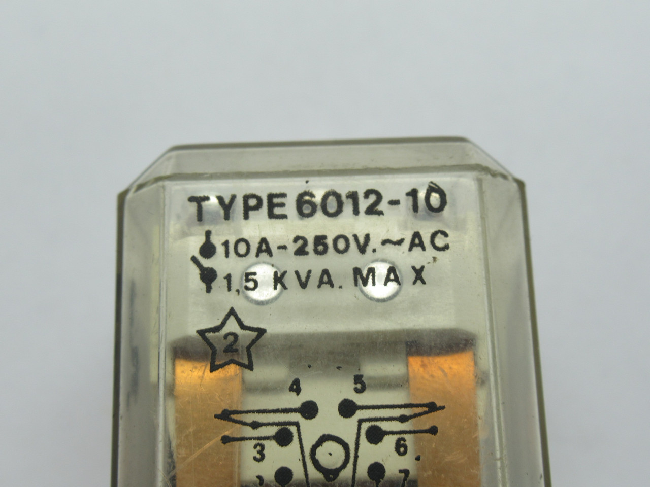 IMO 6012-10 Plug-In Relay 230VAC Coil 10A/250VAC 8-Pin USED