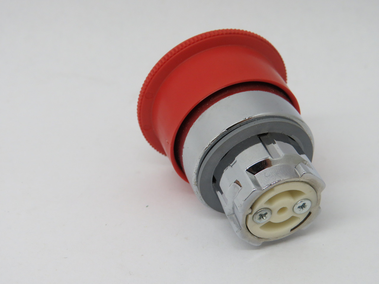 Lovato 8LM2TB6344 40mm Metal Red Twist Release Mushroom Operator NOP