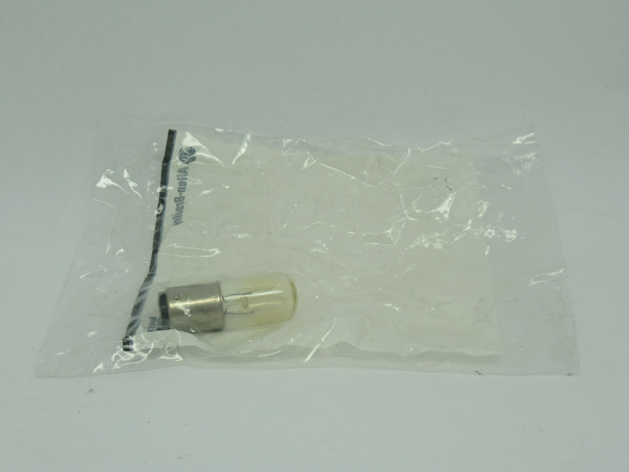 Allen-Bradley 855T-L10 Stack Light Incandescent Lamp Ser. A 120VAC 7W NEW