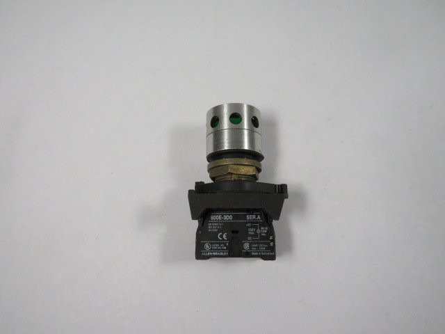 Allen-Bradley 800EM-LG3-3X10 Guarded Push Button Green 1NO USED