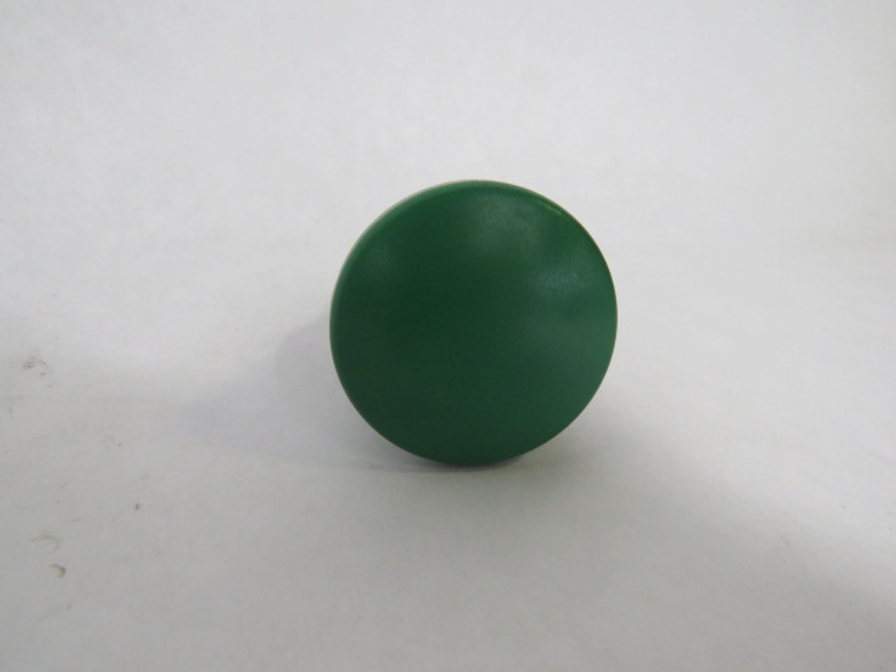 Allen-Bradley 800EP-M3 Series A 40mm Green Mushroom Push Button USED
