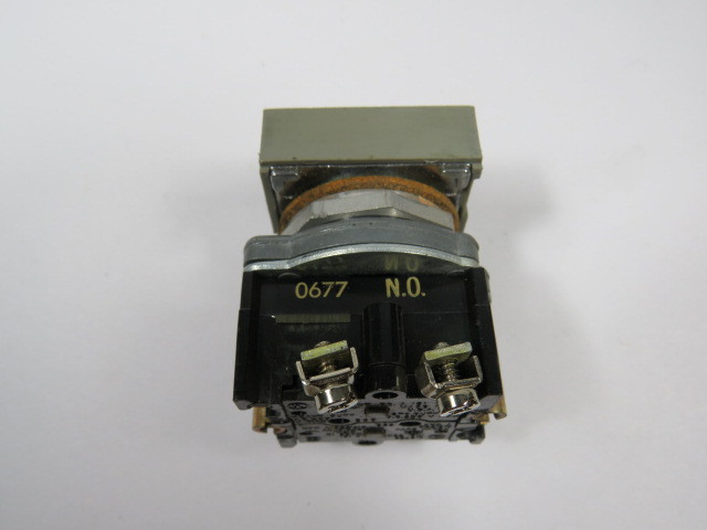 Cutler-Hammer E30AB Two Button Operator 2NO No Buttons USED