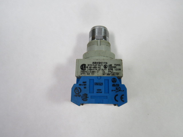 IDEC ASW2K11N 22mm Key Switch 2-Position 10A 120-600VAC No Key USED