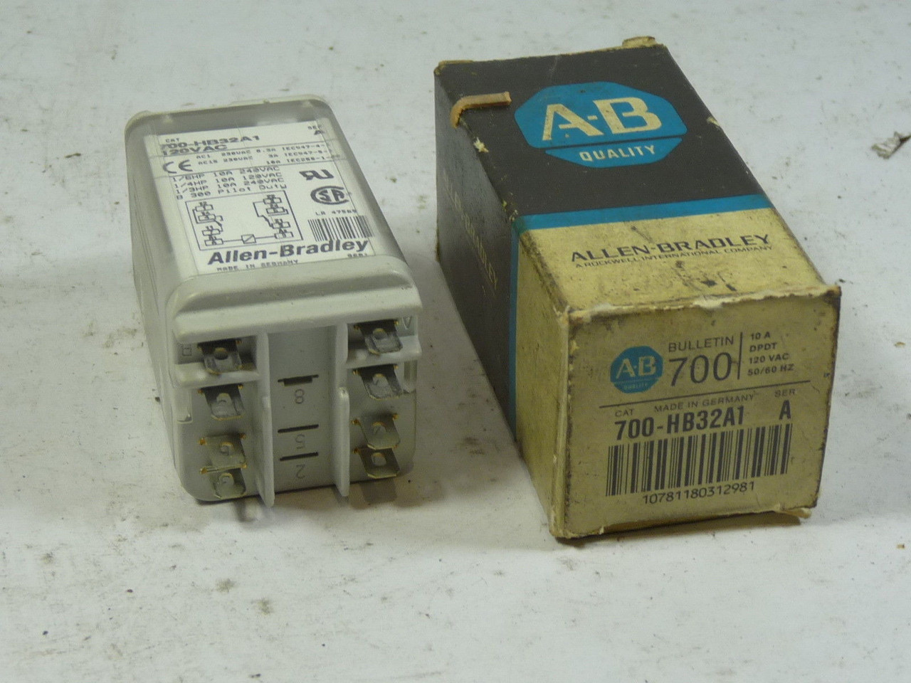 Allen-Bradley 700-HB32A1 Series A General Purpose Relay 120VAC Coil 10A ! NEW !
