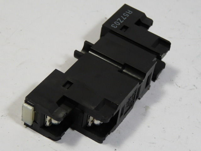 Daito P4-4S Fuse Holder 15AMP 1Pole 250V DIN Rail Mount ! NEW !