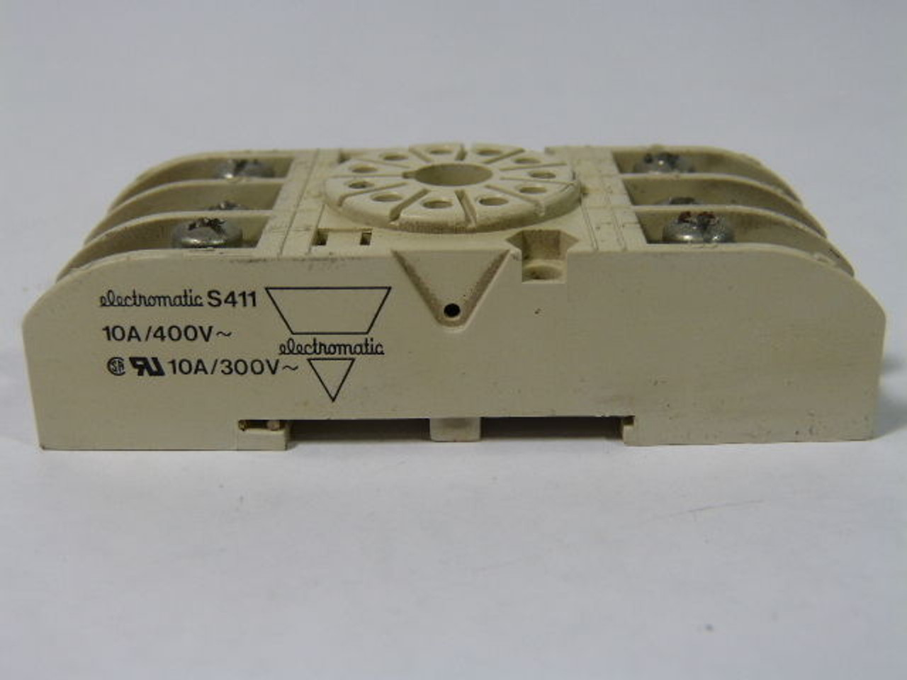 Electromatic S411 Relay Socket 10A@300VAC 10A@400VAC USED