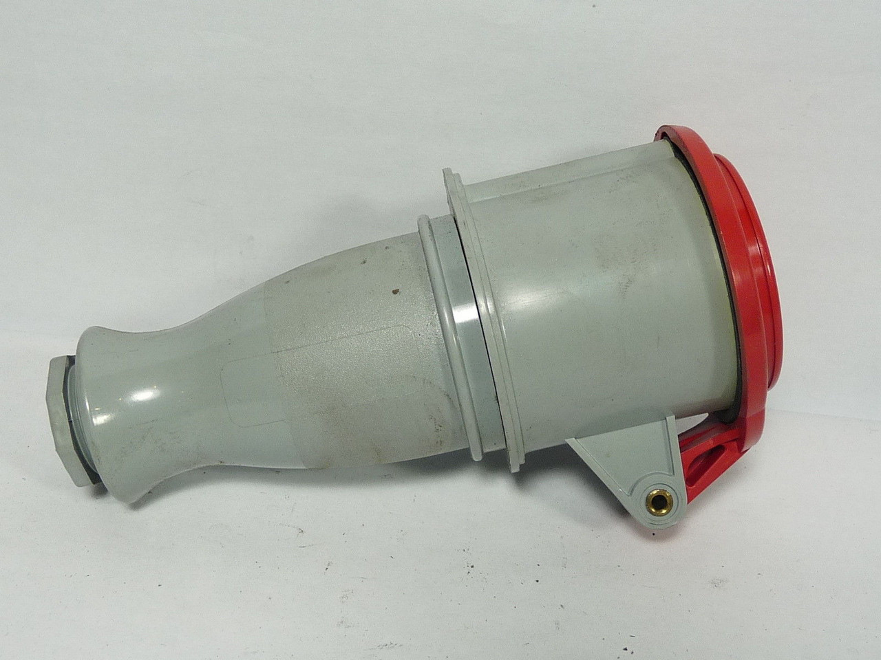 Lewden 473413 Angled Socket 16A 415VAC 3P 4W USED