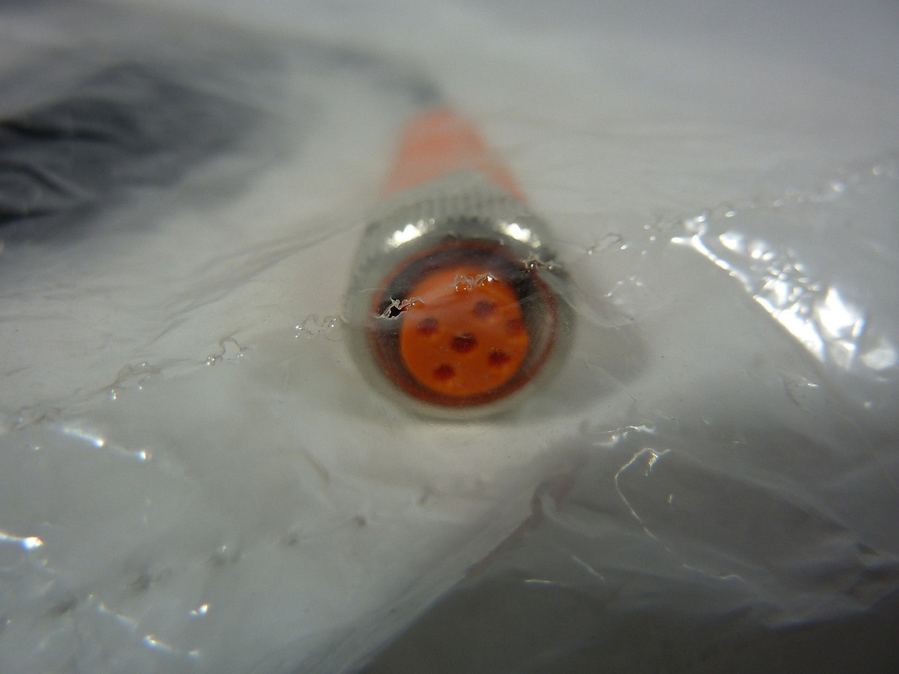 IFM Electronic EVC002 Connector Cable 300V 80C 4 x .34mm2 5M Length NWB