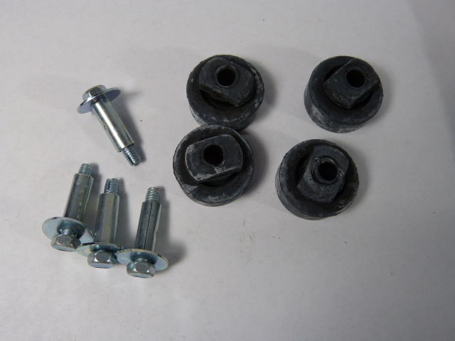 Carlyle 1SC4657D Grommet Kit  NEW