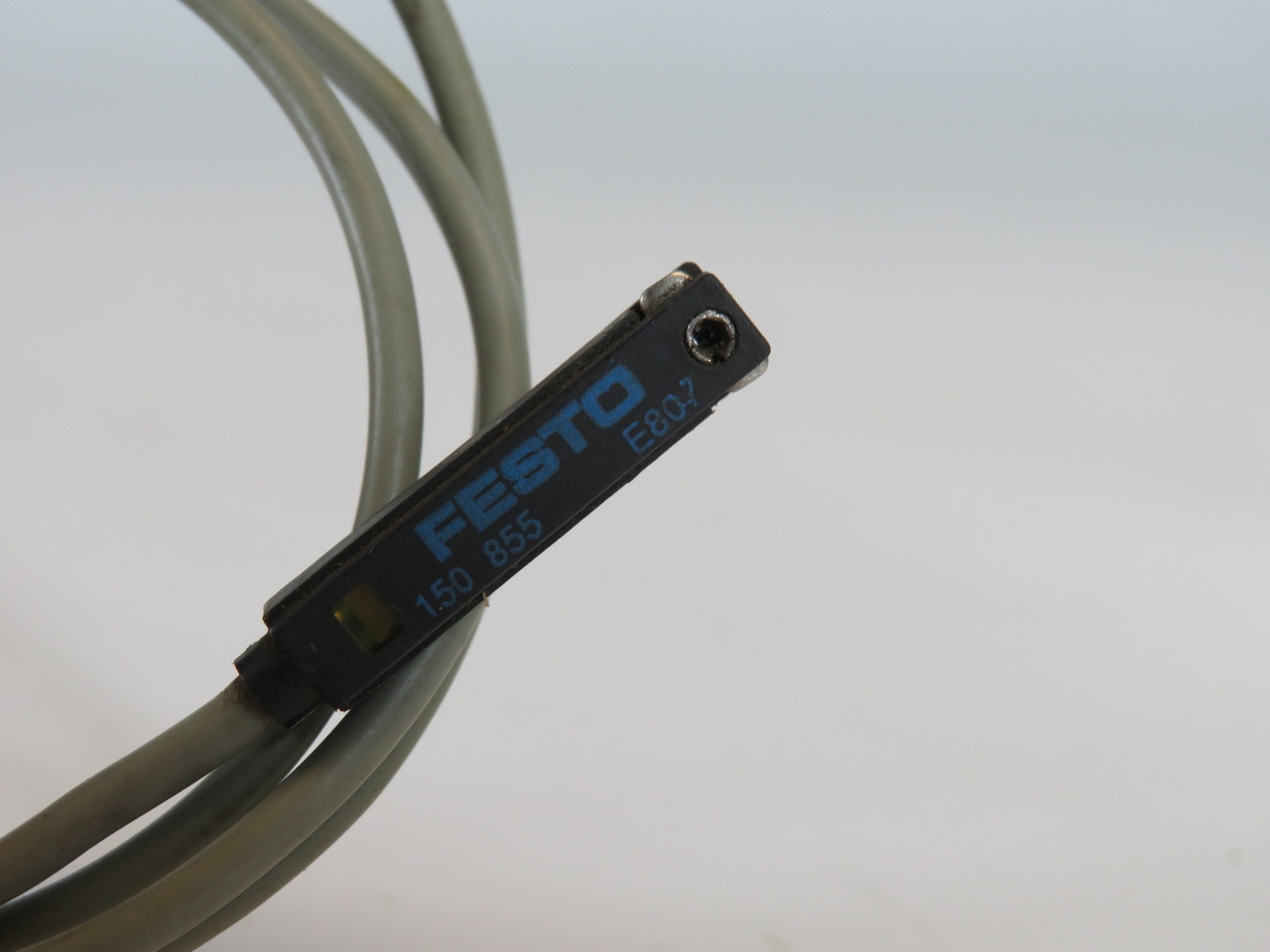 Festo 150855 SME-8-K-LED-24 Magnetic Reed Switch 12-30VAC/DC 500mA 87cm USED