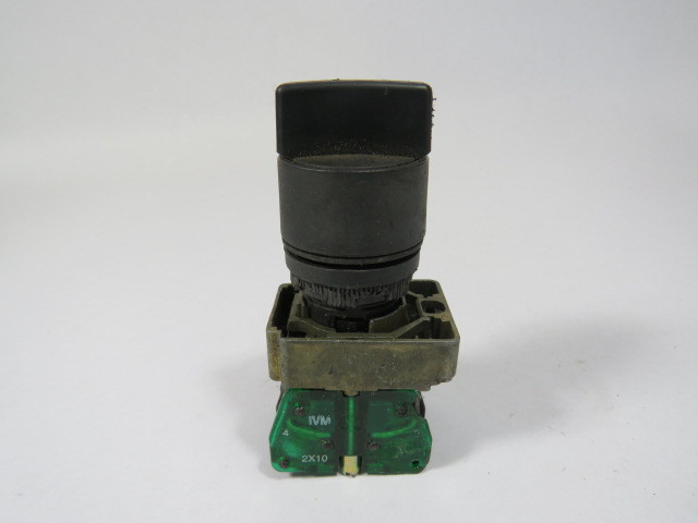 Allen-Bradley 800EP-SL22-2LX20 Selector Switch 2NO 2-Position USED