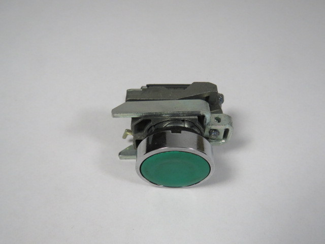 Telemecanique ZB4-BA3 Green Push Button 1NO USED