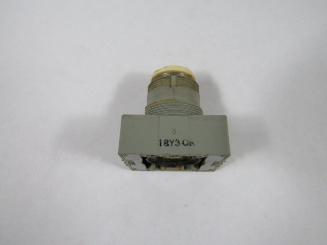 IDEC AOLW-0600 Push Button Operator No Lens USED