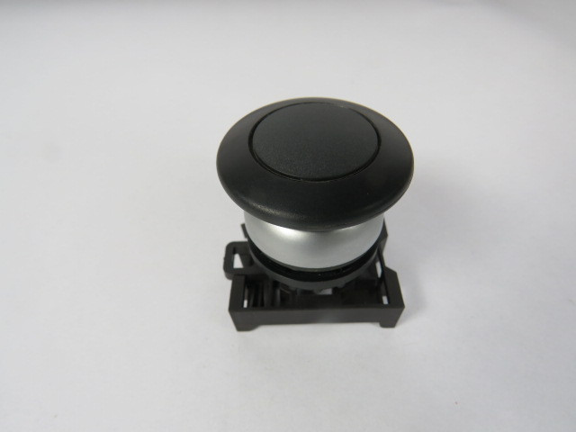 Eaton M22-DP-S Black Mushroom Head Push Button Operator USED