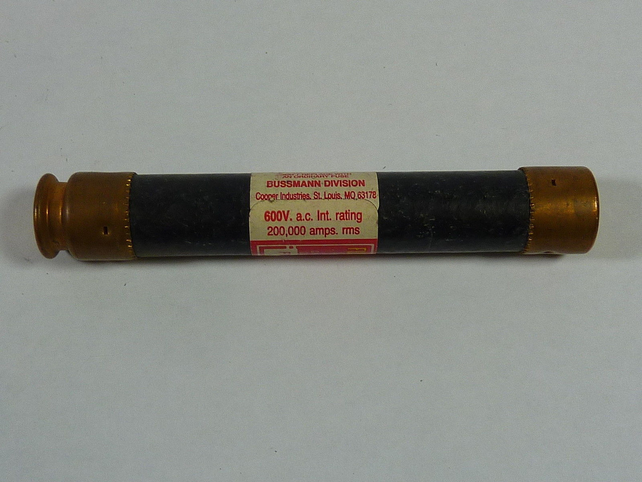 Fusetron FRS-R-2-8/10 Time Delay Current Limiting Fuse 2-8/10A 600V USED