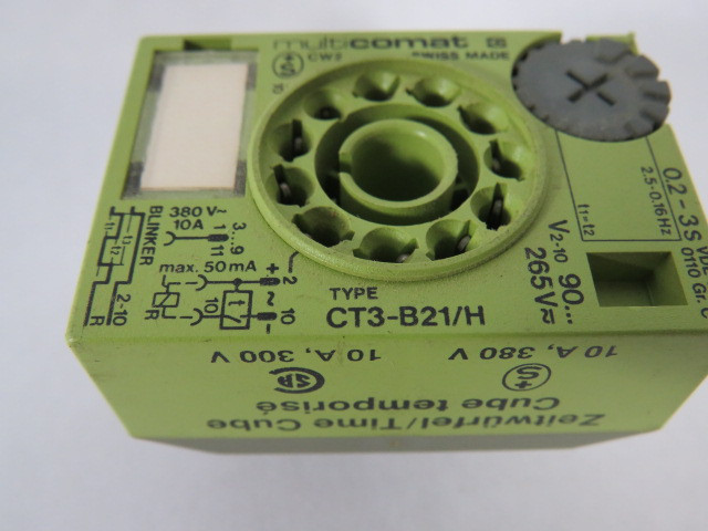 Multicomat CT3-B21/H Time Cube Relay 0.2-3sec 2.5-0.16HZ 11-Pin USED