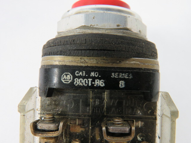 Allen-Bradley 800T-B6A Series B Push Button Red Extended Head 1NO/1NC USED
