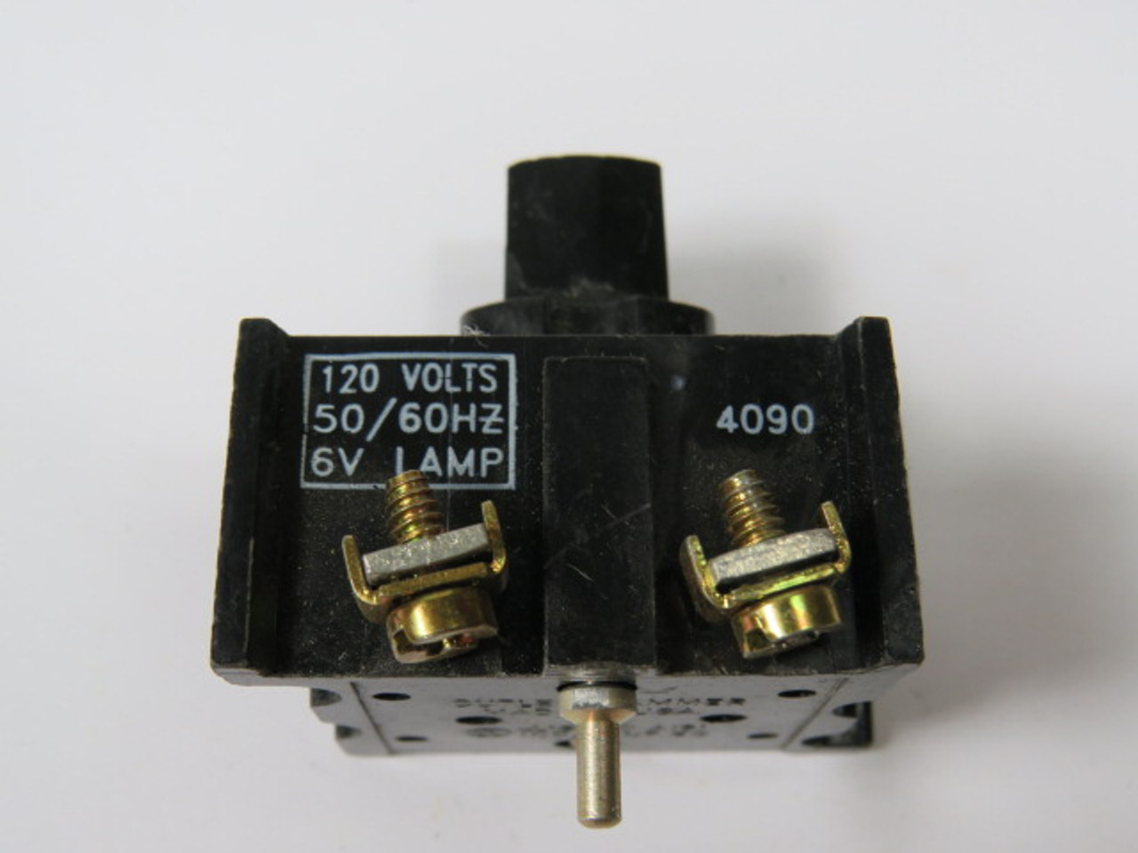 Cutler-Hammer 10250T63 Pilot Light Unit 120V 50/60HZ 6V Lamp USED