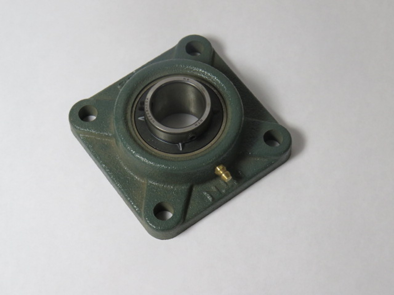 NTN UCF206-104 Bearing Housing Assembly USED