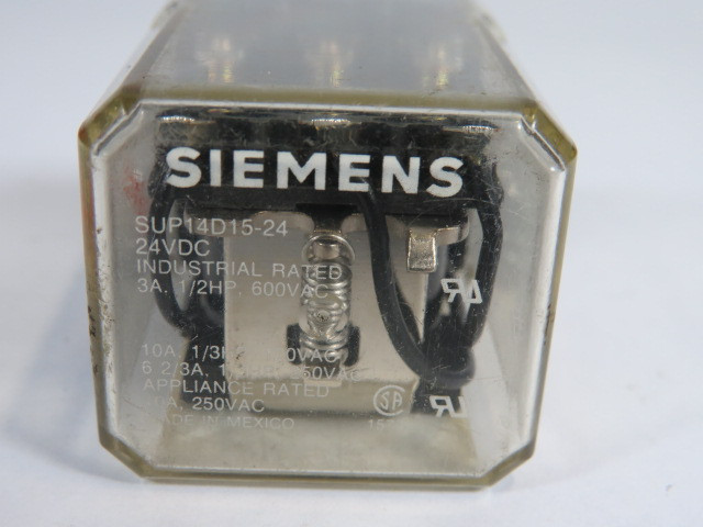 Siemens SUP14D15-24 Coil Relay 24VDC 3A 1/2HP 600VAC 11 Blade USED