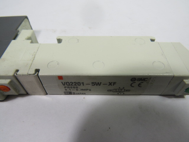 SMC VQ2201-5W-XF Double Solenoid Valve 4-Way USED