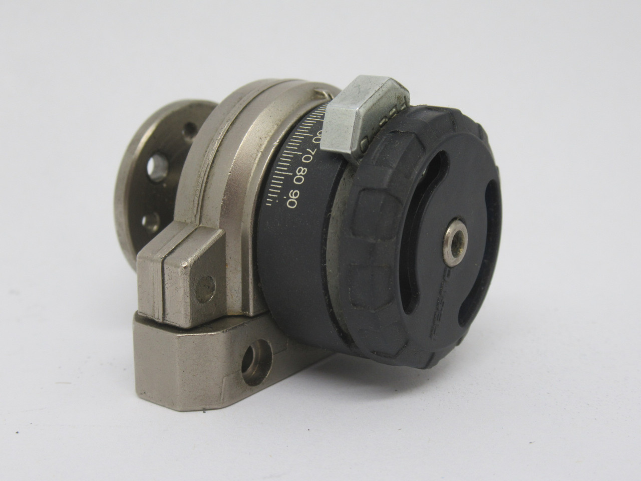 Festo 33296 DSRL-10-180-P-FW Semi Rotary Drive Size 10 0-180 Deg 8 bar USED