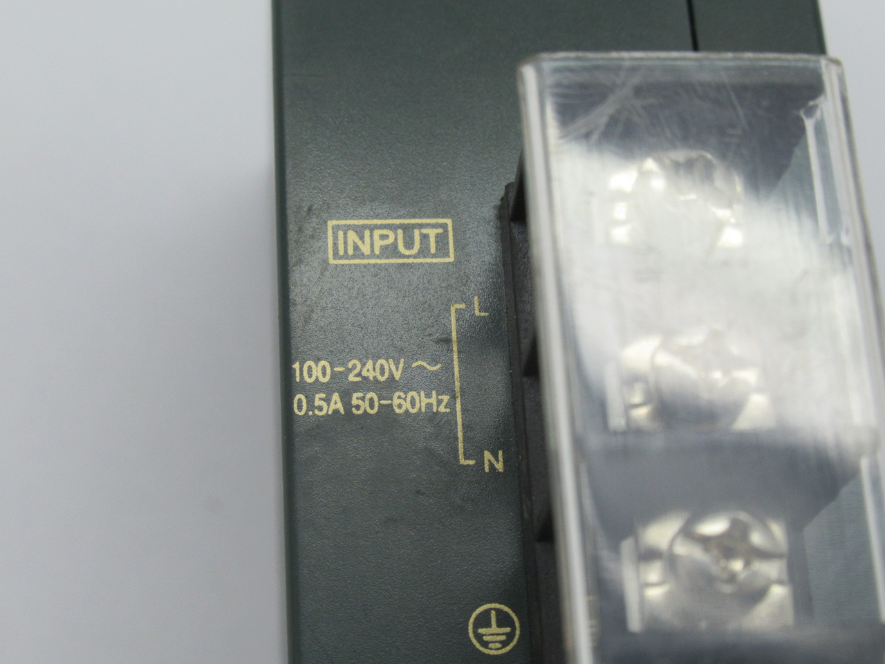 Panasonic FP0-PSA4 Power Supply Unit 24VDC 0.7A Out 100-240VAC 0.5A In USED