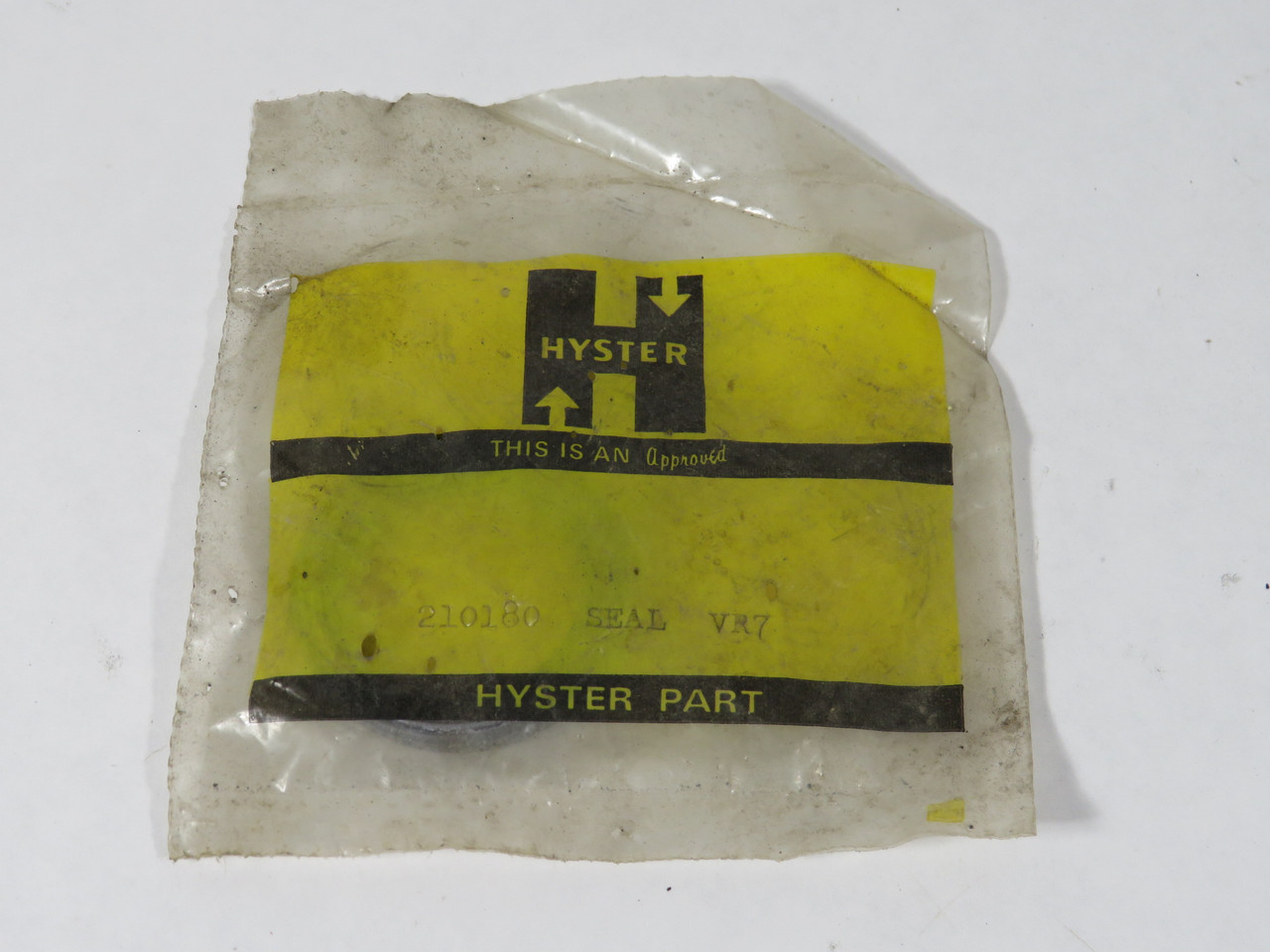 Hyster 210180 Forklift Seal NWB