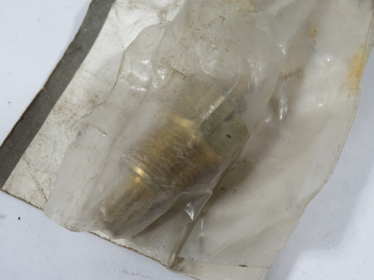 Yale 580006545 Forklift Temperature Sender PACKAGING DAMAGE NWB