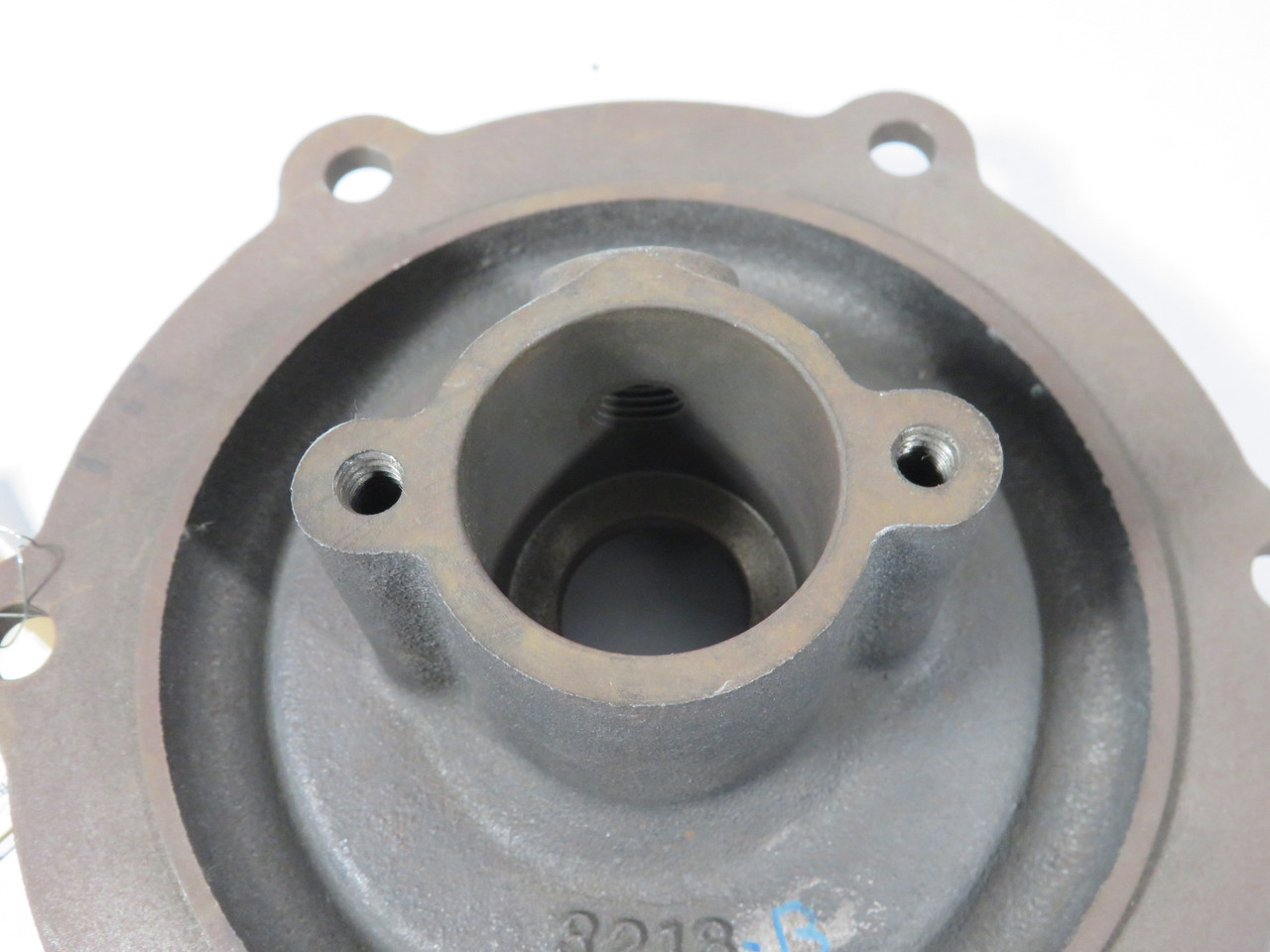 Gorman-Rupp 3213B-10010 Cast Iron Pump Seal Plate 6-Bolt 1" Bore SHELF WEAR NOP