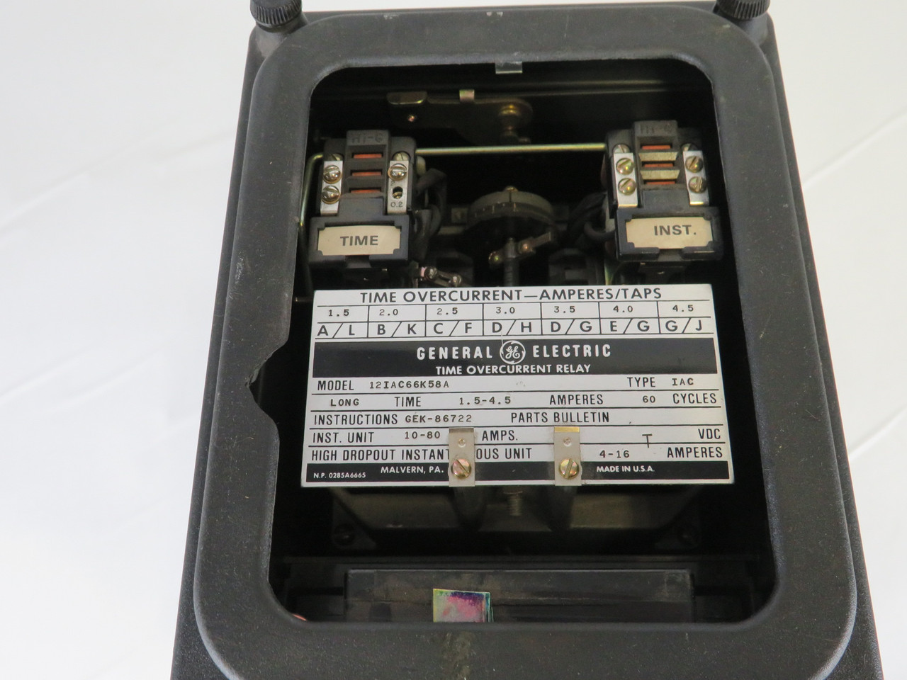 General Electric 12IAC66K58A Time Overcurrent Relay NO FRONT GLASS/COS DMG USED