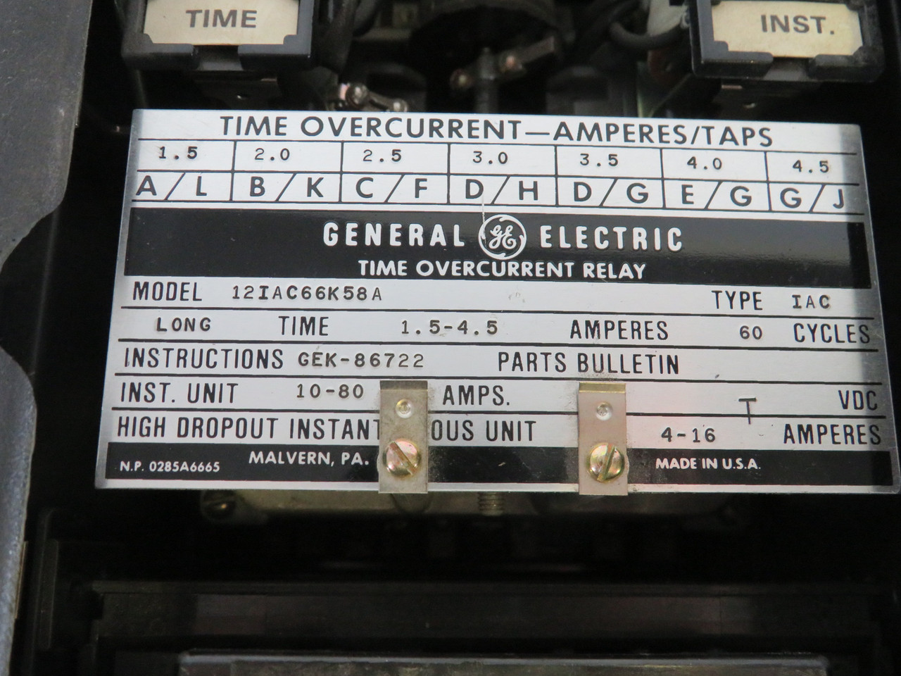 General Electric 12IAC66K58A Time Overcurrent Relay NO FRONT GLASS/COS DMG USED