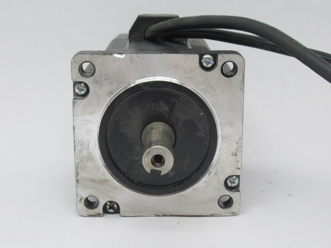 Rattmmotor 86HSE82-4N-BC38 Closed Loop Stepper Motor *DAMAGED LABEL* USED