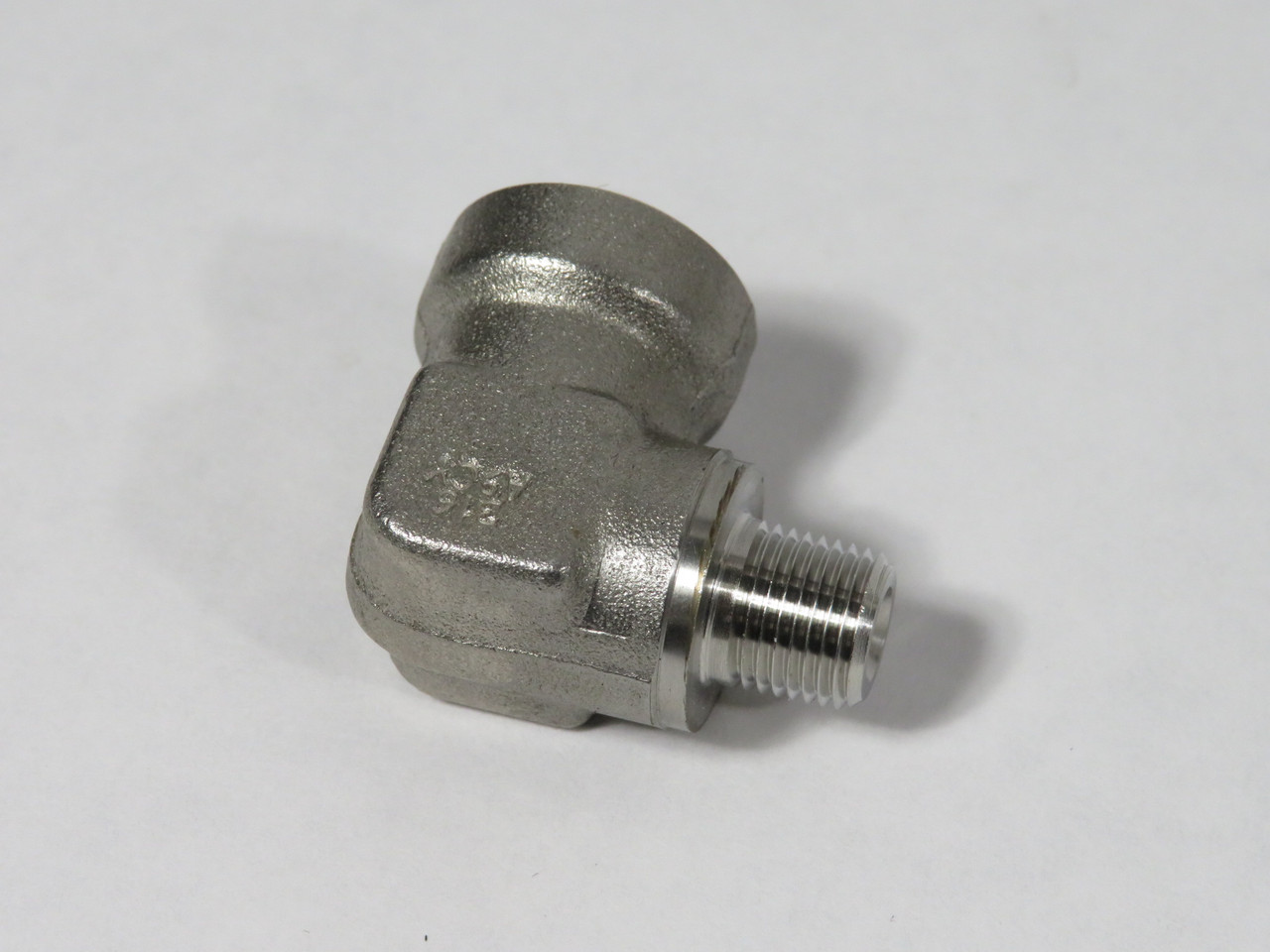 Hoke 4RSLP2-316 Reducing Street Elbow 1/4" Female NPT to 1/8" Male NPT NOP