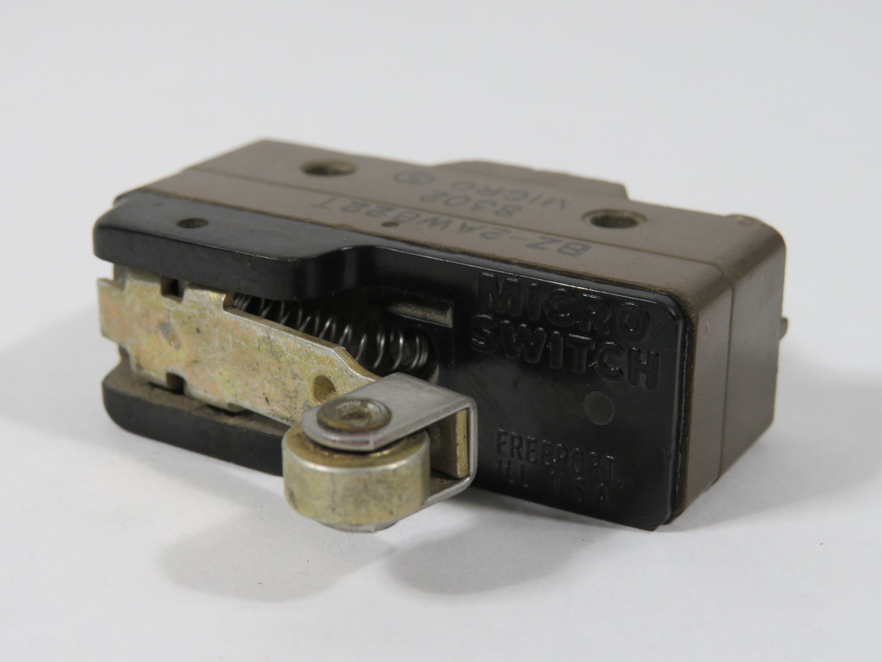 Microswitch BZ-2AW822T Snap Action Limit Switch 15A 125/250/480VAC USED