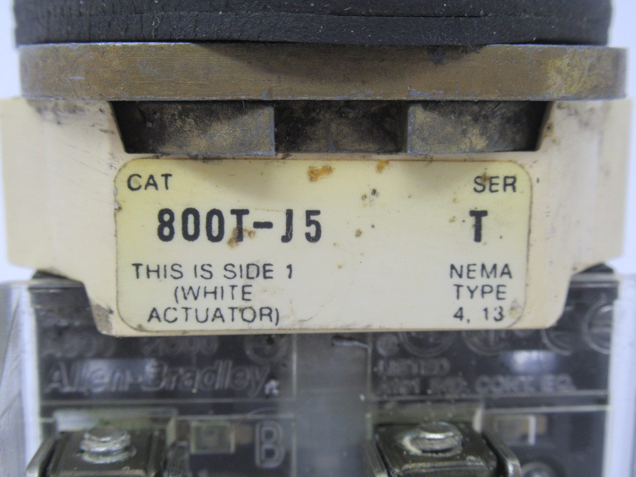 Allen-Bradley 800T-J5A Ser. T Selector Switch 3-Pos. 1NO 1NC USED