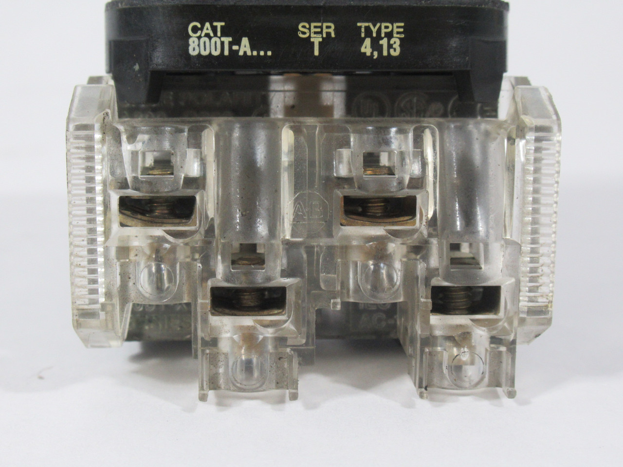 Allen-Bradley 800TC-A6A Momentary Contact Push Button Ser.T 1NC 1NO Red USED