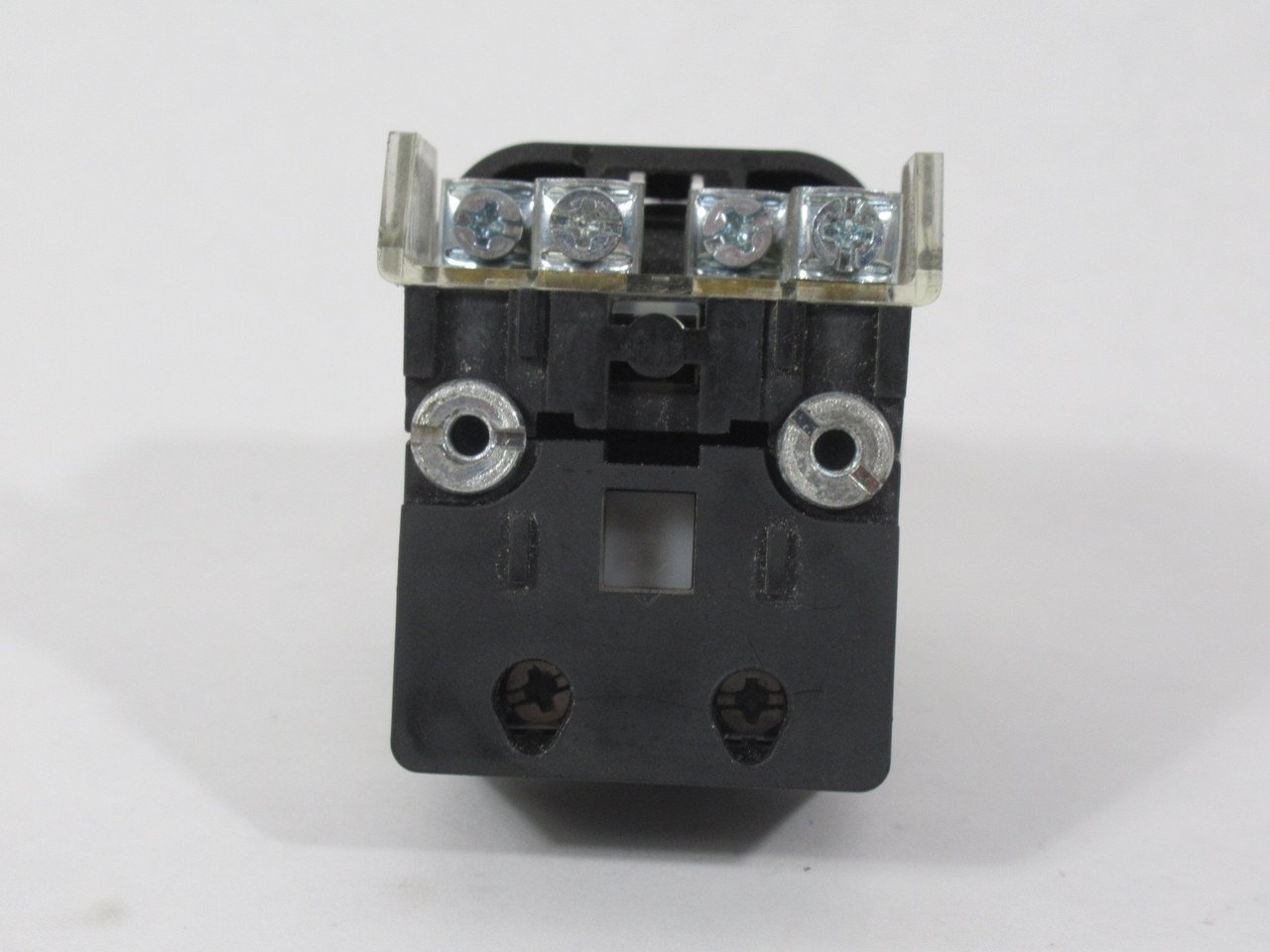 Allen-Bradley 800T-PBH16G Illuminated Momentary Push Button Ser.T NO LENS USED