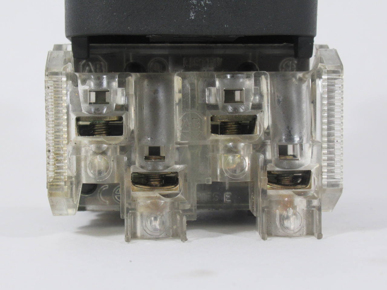 Allen-Bradley 800TC-FXQ24RA1 Illuminated Push-Pull Button Ser.T Red 1NO 1NC USED