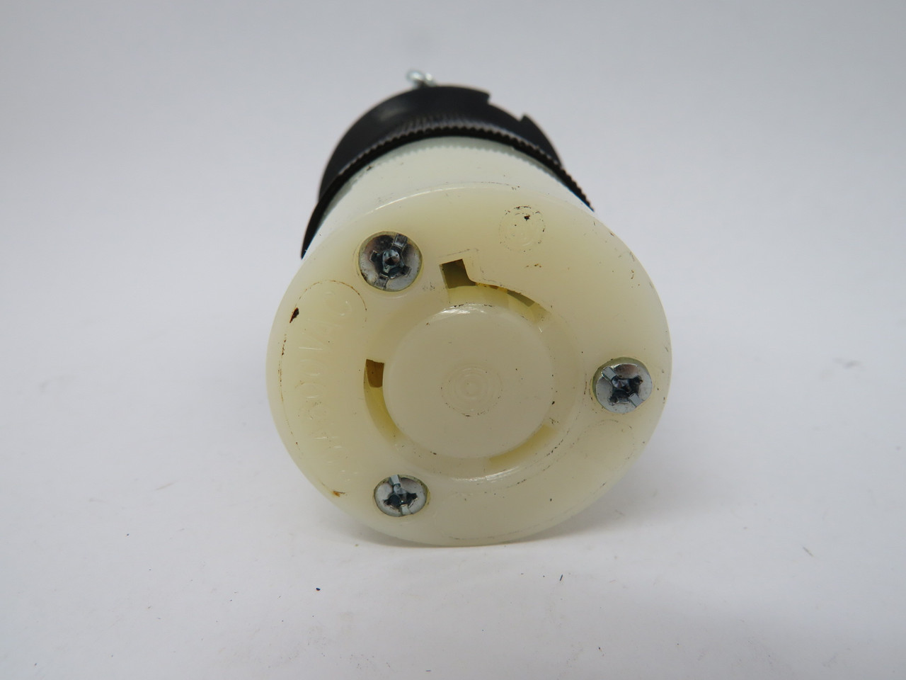 Hubbell HBL2353 Twist-Lock Connector 20A 600VAC 3W 2P USED