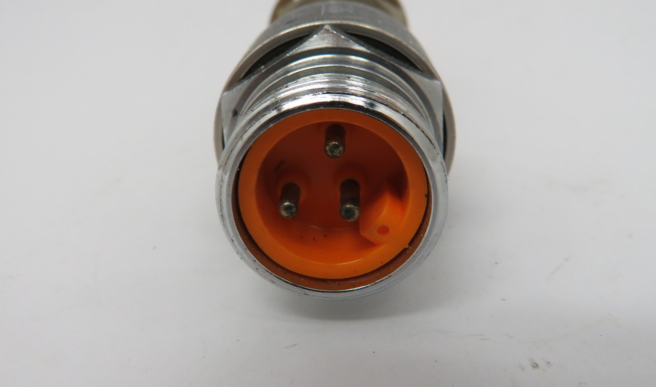 IFM Efector IG0309 Proximity Sensor 20-250VAC/DC 45-65Hz 8mm 350mA AC USED