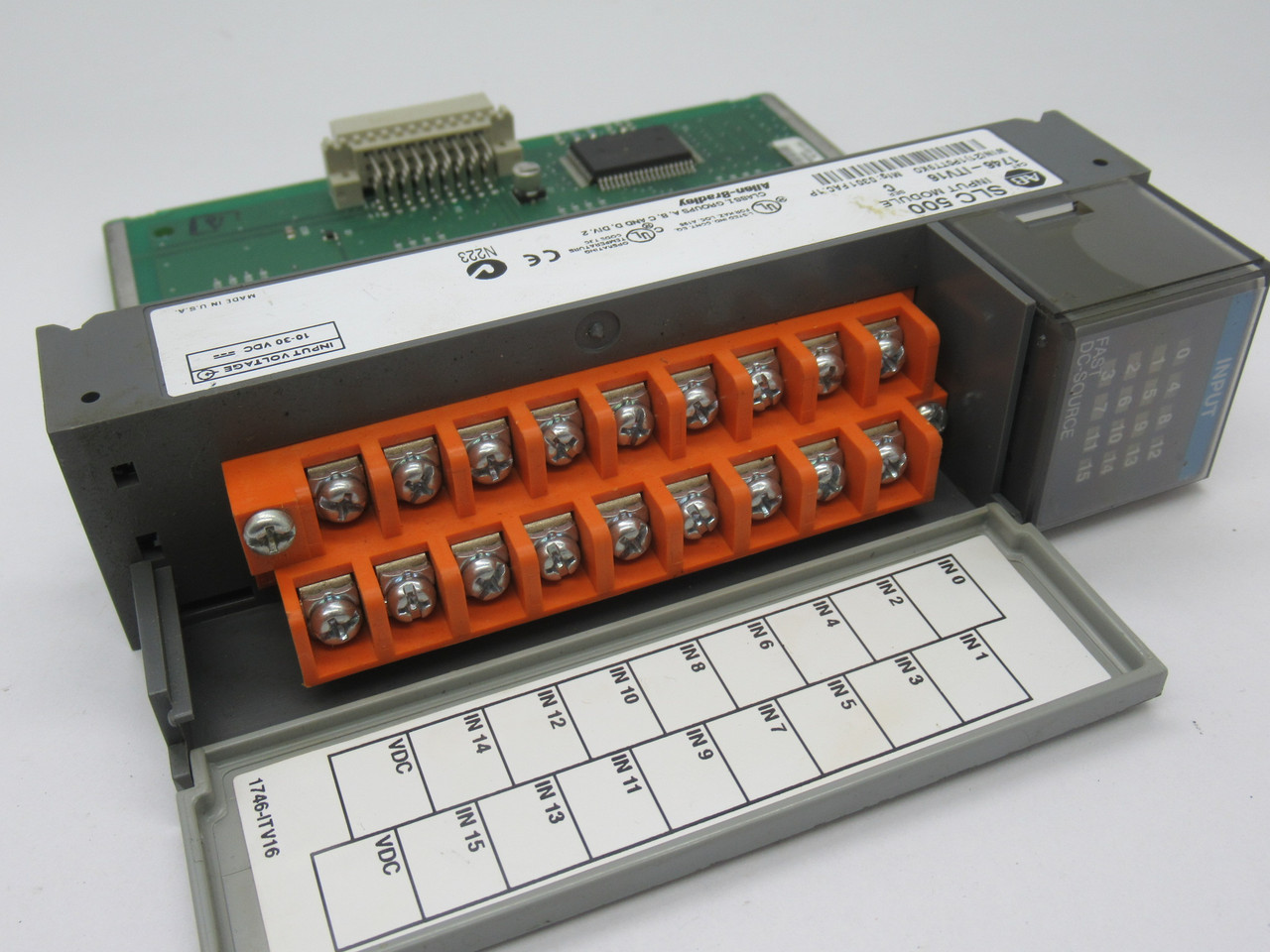 Allen-Bradley 1746-ITV16 SLC 500 Series C Input Module 10-30VDC USED