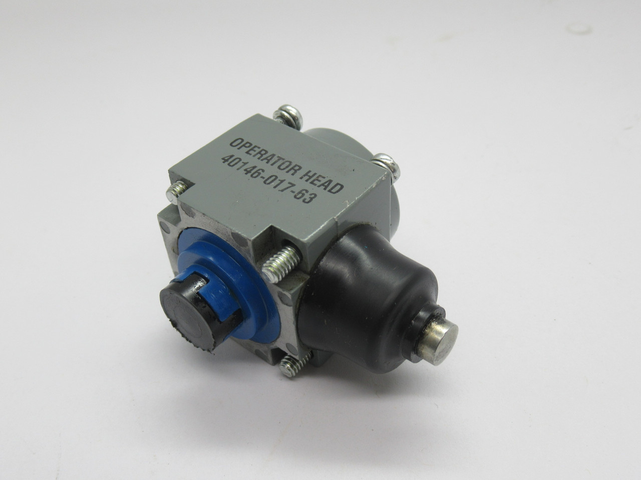 Allen-Bradley 40146-017-63 Side Push Rod Operating Head for Limit Switch USED