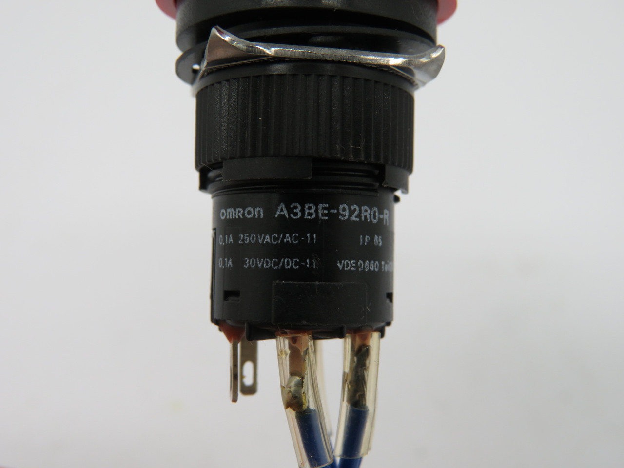 Omron A3BE-92R0-R Emergency Stop Button 0.1A 250VAC 30VDC SOLDERED PINS USED