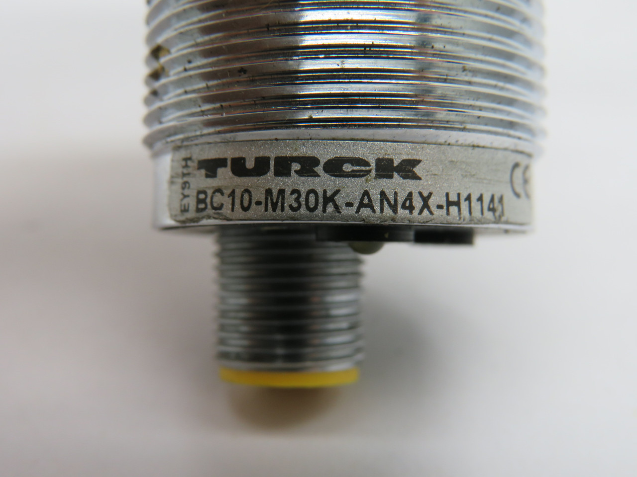 Turck BC10-M30K-AN4X-H1141 Capacitive Proximity Sensor 10-65VDC 200mA 10mm USED