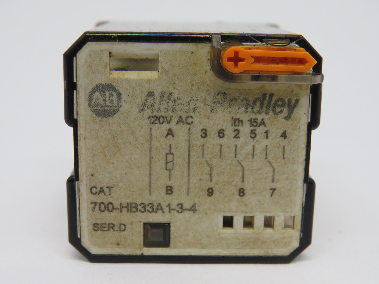 Allen-Bradley 700-HB33A1-3-4 Series D Plug-In Relay 120V 15A 11-Blade USED