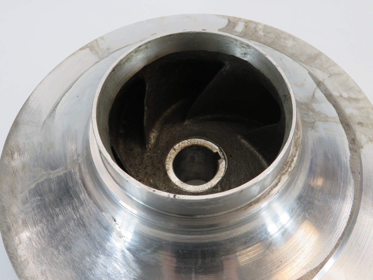 Generic 002-1611C-218 6-Vane Shrouded Impeller CF8M 1-1/4" Bore USED