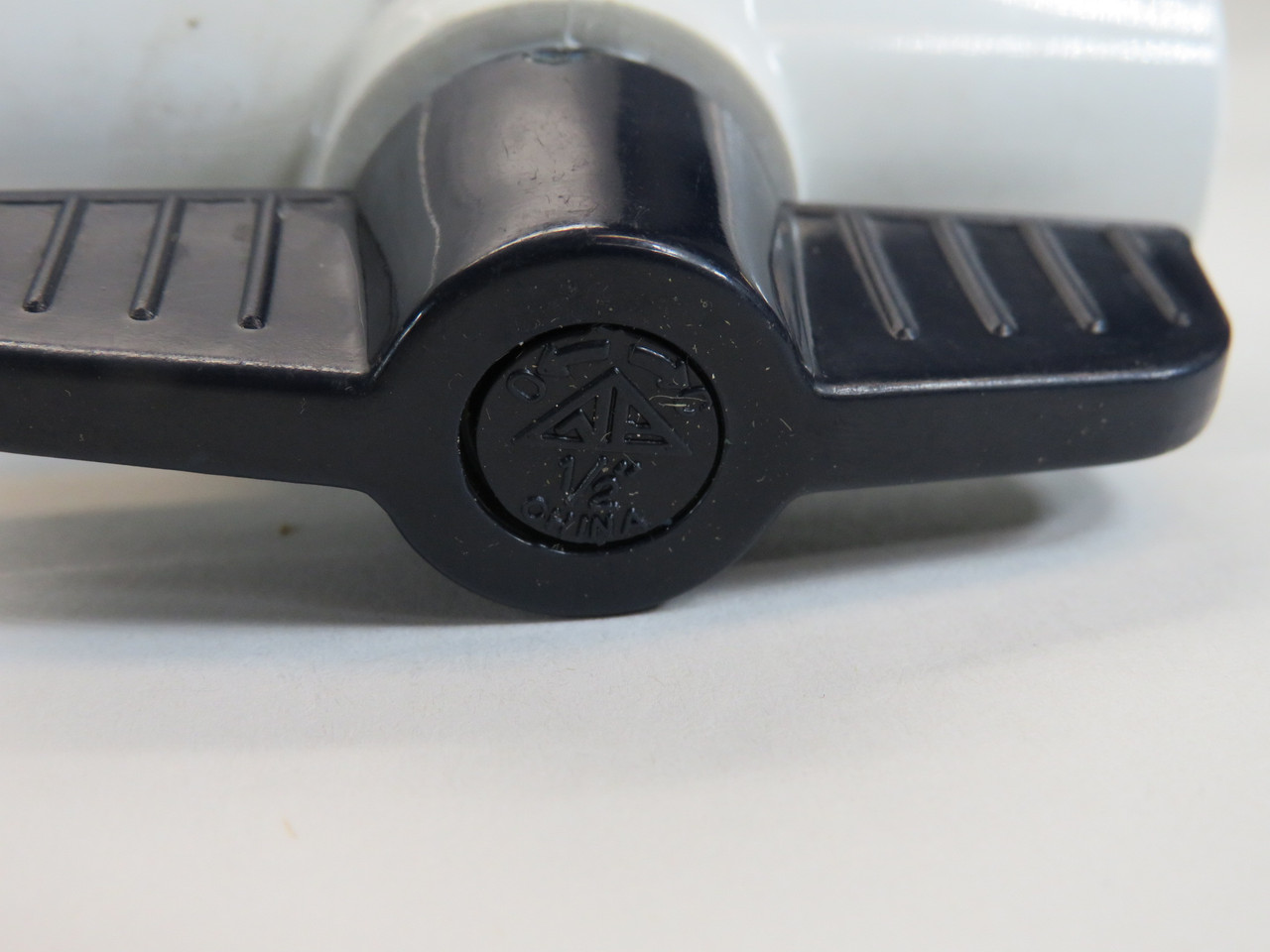 Boshart Industries 0921-05 IPS PVC Ball Valve EPDM Seat 1/2" NEW