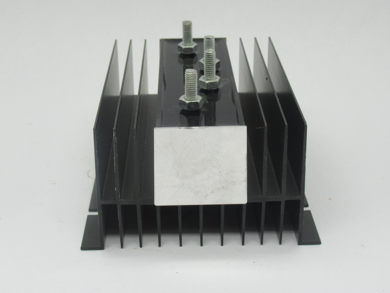 Quick Cable 303301 Battery Isolator 90A 14.5V 4-Stud USED